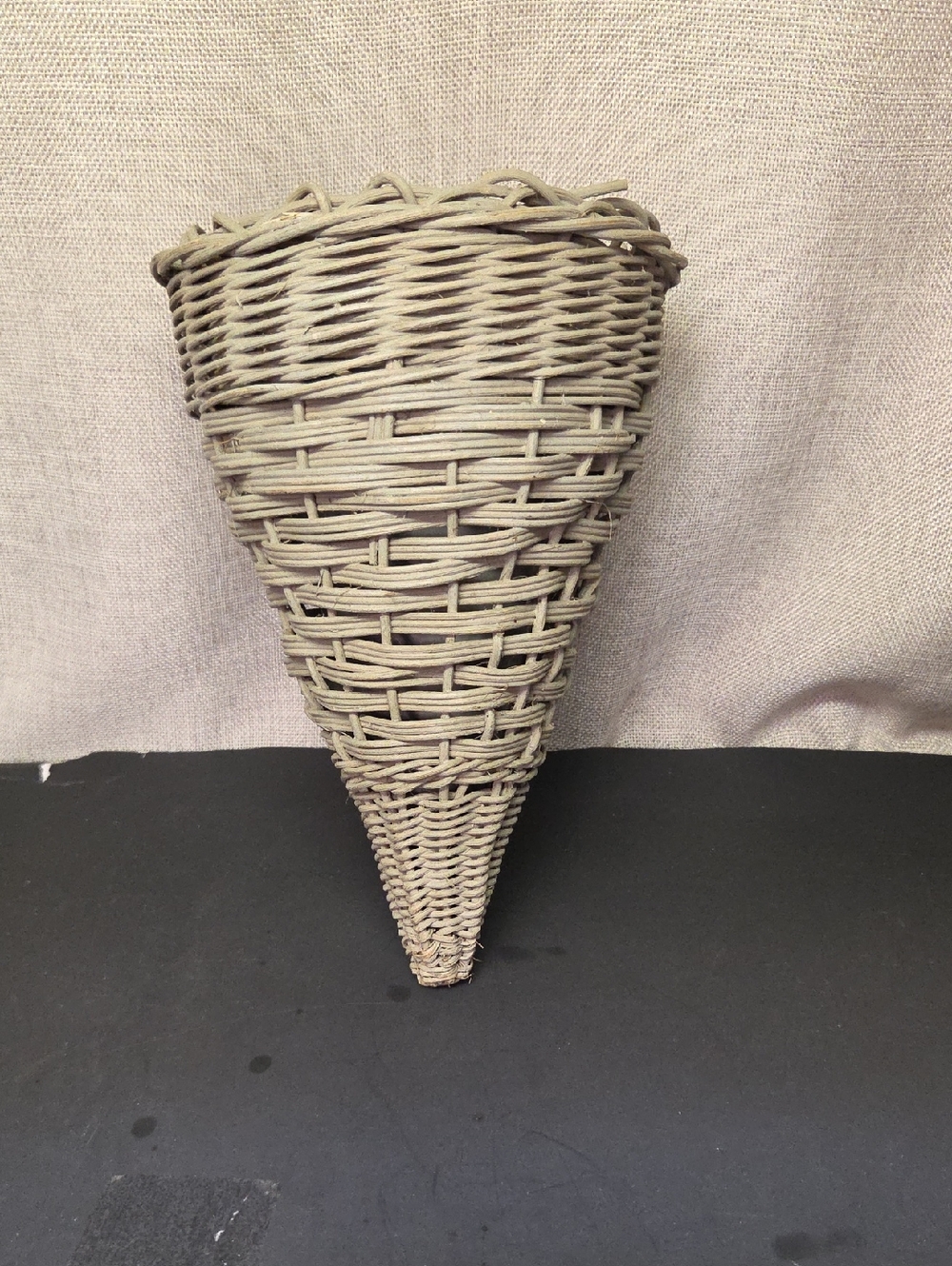 Rustic Cone Shape Hanging Flower Basket, Wicker Wall Hanging Planter Pot